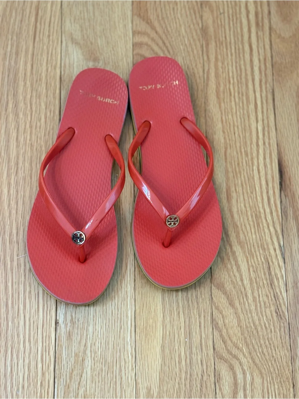 Tory Burch printed thin flip-flops - size 9 orange